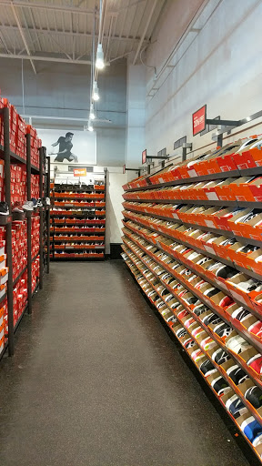 Nike Factory Store image 6