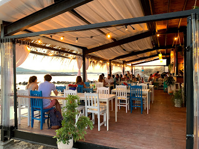 La Vita Beach Restaurant