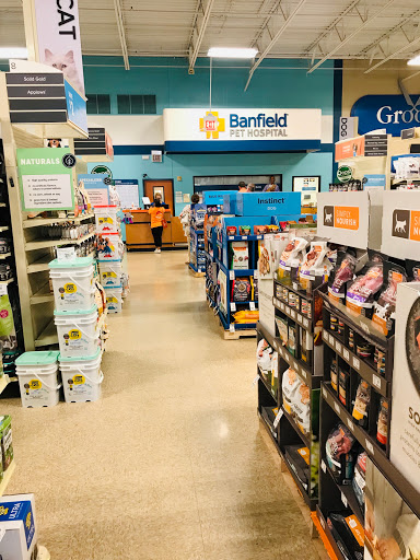 Pet Supply Store «PetSmart», reviews and photos, 24 Countryside Plaza, Countryside, IL 60525, USA