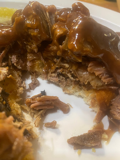 Barbecue Restaurant «Warthog Barbeque Pit», reviews and photos, 4921 20th St E, Fife, WA 98424, USA