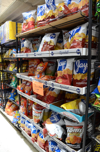 Grocery Store «THE WAREHOUSE FOOD MARKET», reviews and photos, 538 W 119th St, Chicago, IL 60628, USA