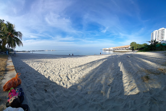 Tanjung Beach