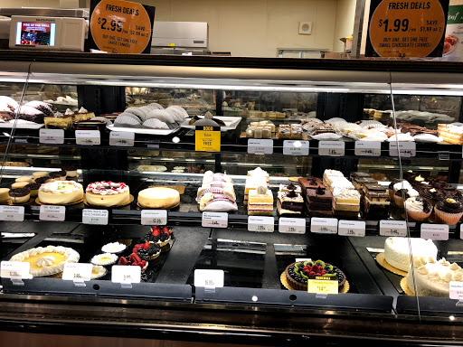 Grocery Store «The Fresh Market», reviews and photos, 1805 Rudy Ln, Louisville, KY 40207, USA