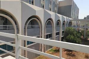 Rafik Hariri University Hospital image