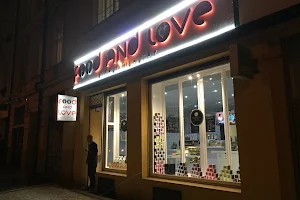 FOOD and LOVE - Pizza & Wine Delivery Prague image