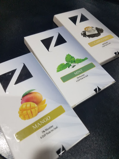 Tobacco Shop «Smokin Spades Premier Smoke and Vapor Shop», reviews and photos, 11180 W Flagler St #7, Miami, FL 33174, USA