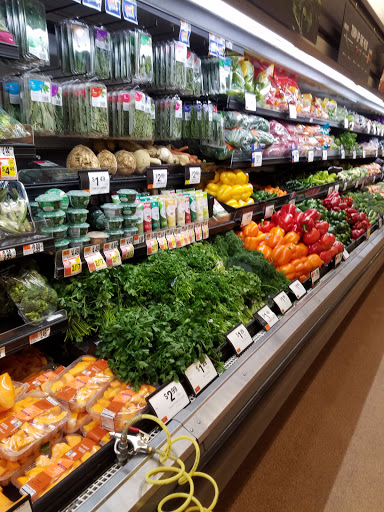 Grocery Store «Stop & Shop», reviews and photos, 44 Fenn Rd, Newington, CT 06111, USA