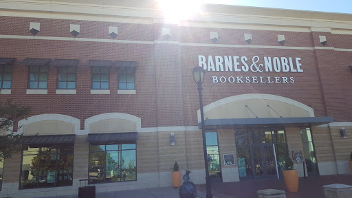 Book Store «Barnes & Noble Booksellers Hillside Village», reviews and photos, 305 Farm to Market Road 1382 #520, Cedar Hill, TX 75104, USA