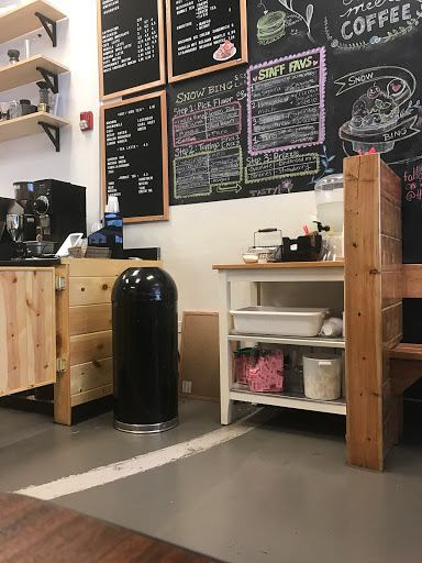 Ice Cream Shop «Snow Meets Coffee», reviews and photos, 1 E Main St #108, Champaign, IL 61820, USA