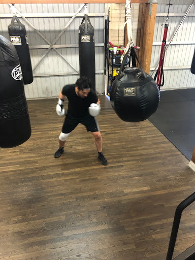 Boxing Gym «flash boxing gym», reviews and photos, 15160 Raymer St, Van Nuys, CA 91405, USA