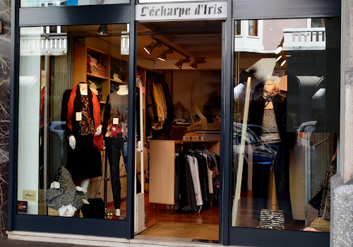 Magasin de vêtements pour femmes L'Echarpe d'Iris Annecy