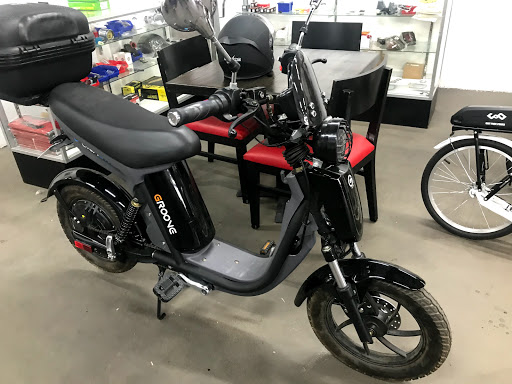 Motor Scooter Dealer «Riverside Scooters», reviews and photos, 6617 Magnolia Ave, Riverside, CA 92506, USA