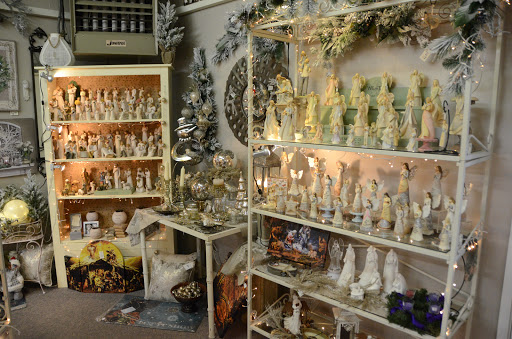 Gift Shop «Seasons Of The Heart Gift Shoppe», reviews and photos, 2115 E 67th St, Anderson, IN 46013, USA