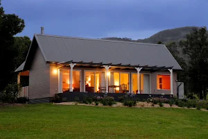 Crystal Creek Meadows‎ Cottages - Kangaroo Valley image