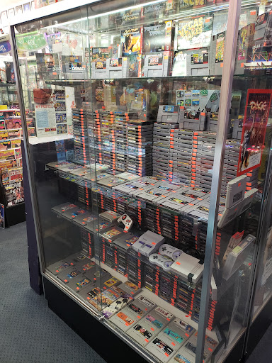 Collectibles Store «Makes Cents Variety Store», reviews and photos, 5027 W Howard Ave, Milwaukee, WI 53220, USA