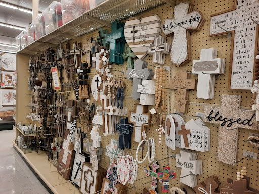 Craft Store «Hobby Lobby», reviews and photos, 2808 Business Center Dr, Pearland, TX 77584, USA