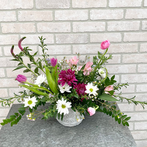 Florist «Kent Floral Co.», reviews and photos, 1109 S Water St, Kent, OH 44240, USA