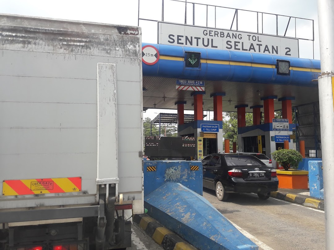 Gerbang Tol Sentul Selatan 2