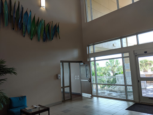 Community Center «St Petersburg Beach Community Center», reviews and photos, 7701 Boca Ciega Dr, St Pete Beach, FL 33706, USA
