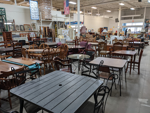 Building Materials Store «ReStore Fox Valley Habitat for Humanity», reviews and photos, 4100 Fox Valley Center Dr, Aurora, IL 60504, USA