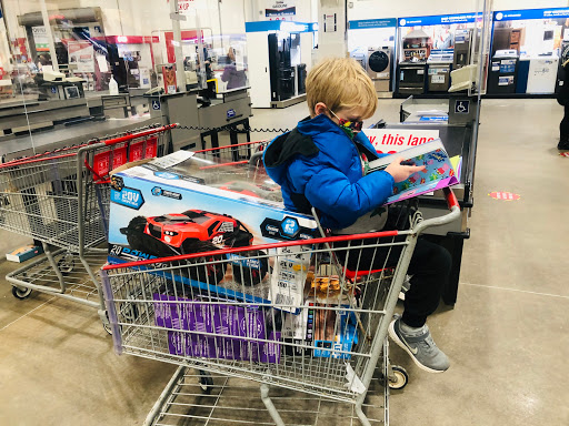 Warehouse store «Costco Wholesale», reviews and photos, 125 Beacon Dr, Holbrook, NY 11741, USA