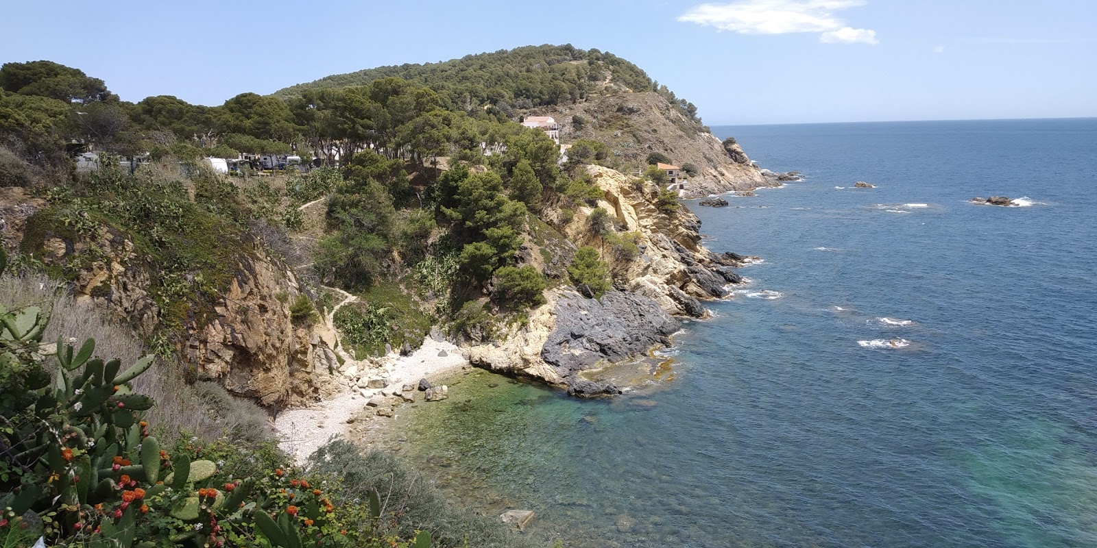 Photo of Platja de les Pots with very clean level of cleanliness