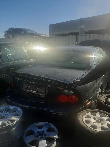 Photo 3 - Recycl' auto pièces Nîmes