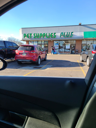 Pet Supply Store «Pet Supplies Plus», reviews and photos, 5348 Dixie Hwy, Waterford Twp, MI 48329, USA