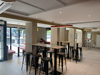 Atmosphère du Restaurant halal Eat chicken Ivry-Sur-Seine - n°3