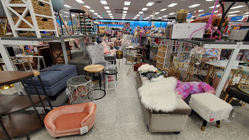 Clothing Store «Ross Dress for Less», reviews and photos, 4240 Kearny Mesa Rd, San Diego, CA 92111, USA