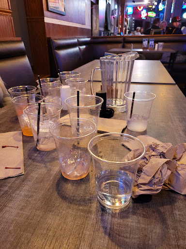 Bowling Alley «Park Tavern Bowling and Entertainment», reviews and photos, 3401 Louisiana Ave S, St Louis Park, MN 55426, USA