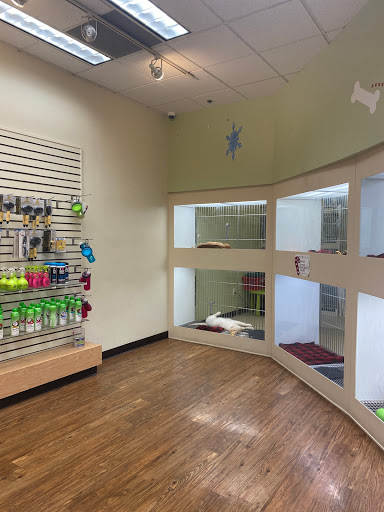 Pet Store «Fetch Pet Store», reviews and photos, 2700 Miamisburg Centerville Rd, Dayton, OH 45459, USA