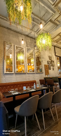 Atmosphère du Restaurant italien Vale&Ale Restaurant - Pinseria à Paris - n°6