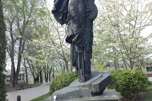 The Monument of Ion and Doina Aldea-Teodorovici image