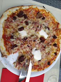 Plats et boissons du Pizzeria Pizza and Co à Saint-Astier - n°2