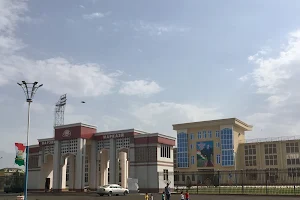 Варзишгоҳи марказии шаҳри Ваҳдат image