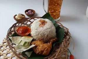 Ayam Geprek MAMOKA Jogja image