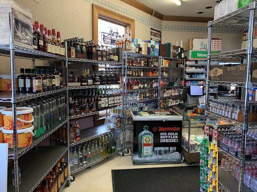 Liquor Store «Vault Liquor & Smokes», reviews and photos, 1270 Bardstown Rd, Louisville, KY 40204, USA