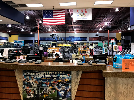 Health Club «24 Hour Fitness», reviews and photos, 5208 TX-360, Grand Prairie, TX 75052, USA