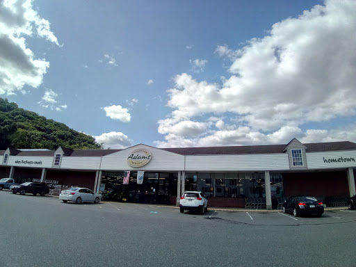 Market «Adams Hometown Market», reviews and photos, 115 Main St, Monson, MA 01057, USA