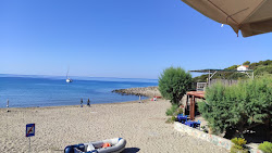 Foto van Tsapi beach met hoog niveau van netheid
