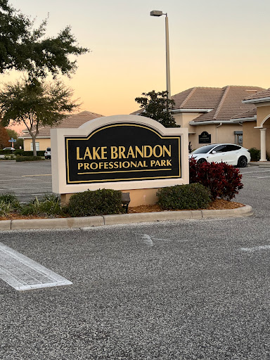 Nordstrom Rack Lake Brandon Plaza, 11201 Causeway Blvd, Brandon, FL 33511, USA, 