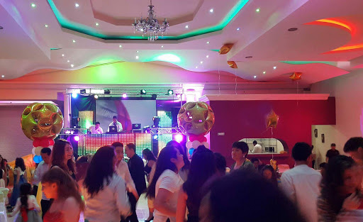 dj en Toluca Metepec ► Bodas XV años EVENTOS / Luz y Sonido, Pantallas LED, Pista Iluminada ⊳ Escuela y Cursos