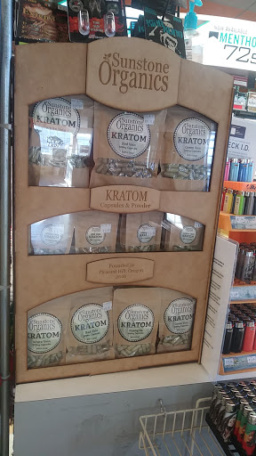 Tobacco Shop «Tobacco World», reviews and photos, 335 S Columbia River Hwy, St Helens, OR 97051, USA