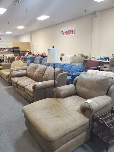 Thrift Store «Salvation Army Thrift Store», reviews and photos, 1409 E Stone Dr, Kingsport, TN 37660, USA