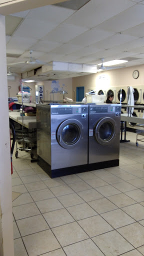 Laundromat «Super Clean Laundromats and Dry Cleaners», reviews and photos, 658 Atlantic City Blvd, Beachwood, NJ 08722, USA