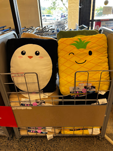 Pet Supply Store «PetSmart», reviews and photos, 67 Consumer Square, Plattsburgh, NY 12901, USA