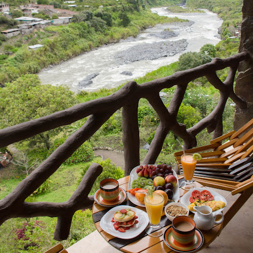 Camino real, Baños de Agua Santa 180302, Ecuador