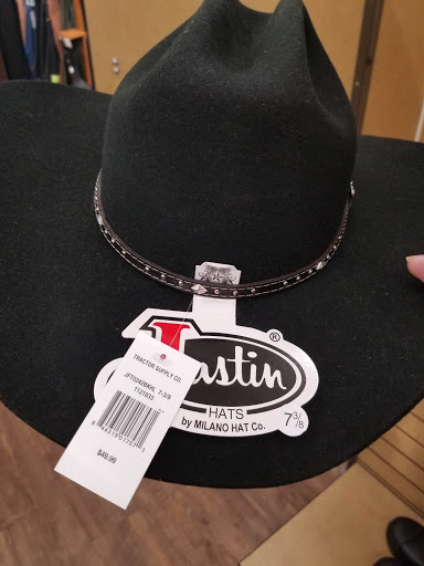 Home Improvement Store «Tractor Supply Co.», reviews and photos, 860 Jack Tone Rd, Ripon, CA 95366, USA