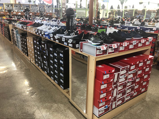 Shoe Store «Shoe City - Anaheim», reviews and photos, 101 E Ball Rd, Anaheim, CA 92805, USA